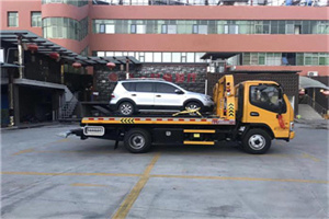 紫云汽车紧急补胎换胎救援